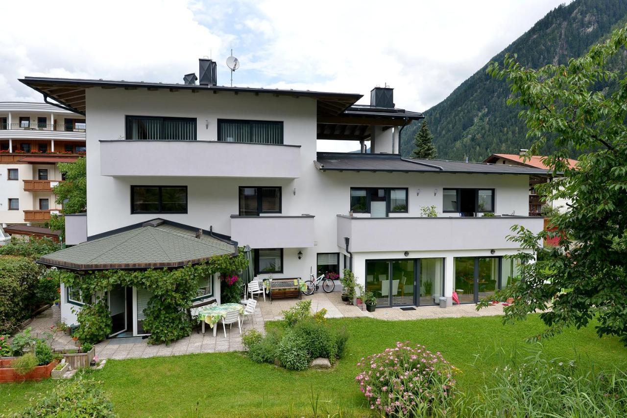 Appartement Partoll Mayrhofen Bagian luar foto