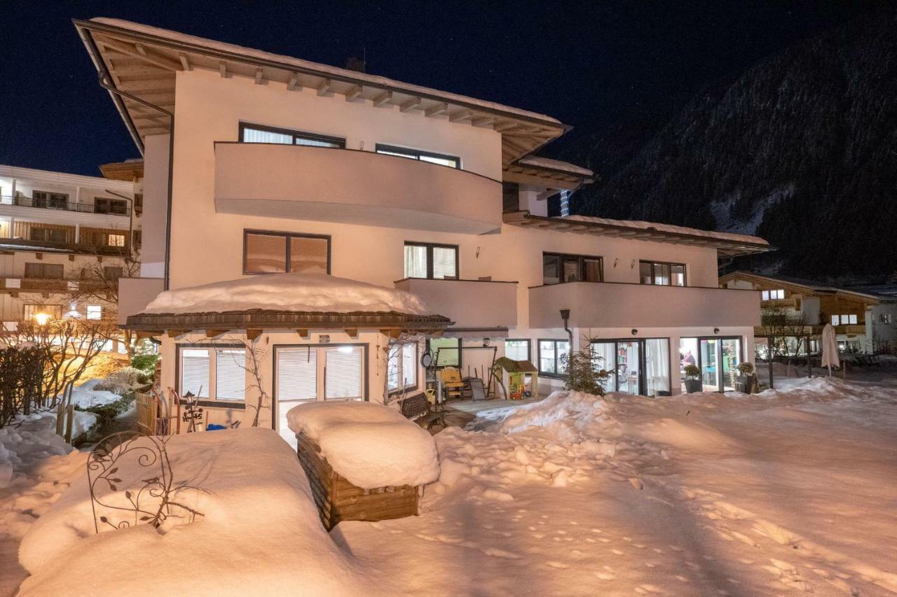 Appartement Partoll Mayrhofen Bagian luar foto